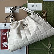 Fortok Gucci Deco Quilted Leather Drawstring Shoulder Bag White 43x28x8cm - 1