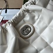 Fortok Gucci Deco Quilted Leather Drawstring Shoulder Bag White 43x28x8cm - 2