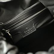 Fortok Gucci Deco Quilted Leather Drawstring Shoulder Bag Black 43x28x8cm - 6