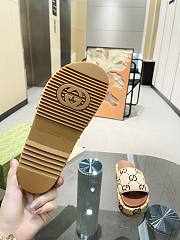 Fortok Gucci Thick-Soled Slippers Beige/Black - 2