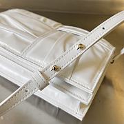 Fortok Bottega Veneta Mini Cassette Cross-Body Bag White 19x13.5x3.5cm - 5
