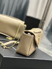 Fortok Saint Laurent Calypso Lambskin Chain Bag Beige - 3