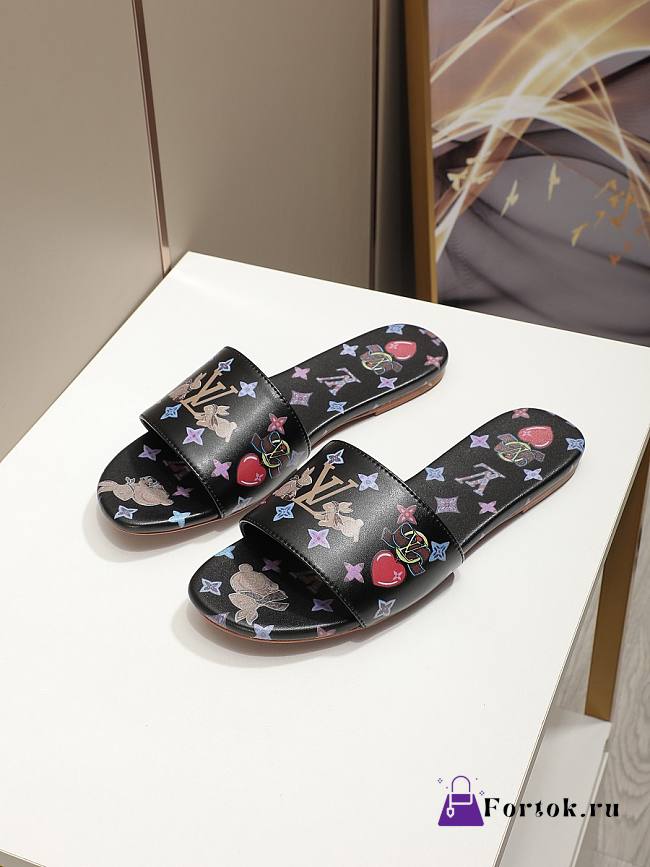 Fortok Louis Vuitton Slides Black 19123079 - 1