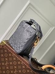 Fortok Louis Vuitton Cruiser Messenger Bag Black M21812 16.5x24x10cm - 5
