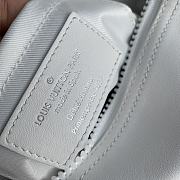 Fortok Louis Vuitton Cruiser Messenger Bag White M21812 16.5x24x10cm - 4