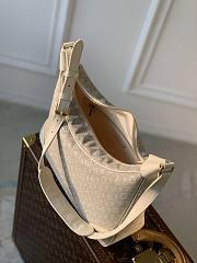 Fortok Louis Vuitton Croissant Bag Beige Monogram Canvas M95225 19×30×10cm - 3