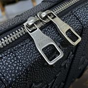 Fortok Louis Vuitton Soft Trunk Bag Black 22.5x14x5cm - 4