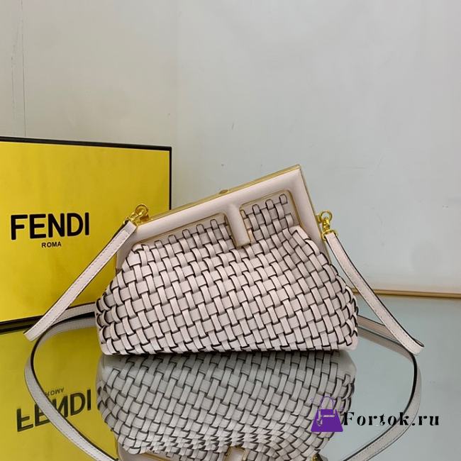 Fortok Fendi First Small Braided Leather Bag 24x9x18cm - 1