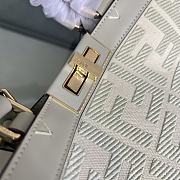 Fortok Fendi Peekaboo X-Tote Bag Light Green 41x29.5x16cm - 3
