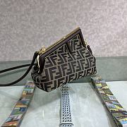 Fortok Fendi First Classic FF Fabric Bag 26x18x9.5cm - 5