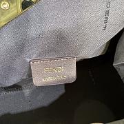 Fortok Fendi First Classic FF Fabric Bag 26x18x9.5cm - 3