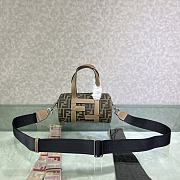 Fortok Fendi O'lock Canvas Tote Bag 21.5x13x13cm - 1