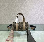 Fortok Fendi O'lock Canvas Tote Bag 21.5x13x13cm - 3