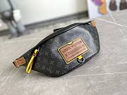 Fortok Louis Vuitton Discovery Bumbag Monogram Eclipse Canvas - 1