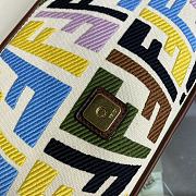 Fortok Fendi Baguette Ff Vertigo Canvas Shoulder Bag 26x13x6cm - 2