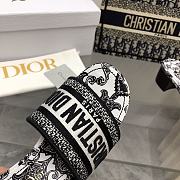 Fortok Dior Dway Heeled Slides White and Black Embroidered Cotton - 6