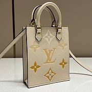 Fortok Louis Vuitton Petit Sac Plat Bag M80449 14x17x5cm - 6