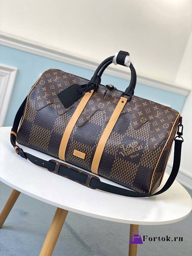 Fortok Louis Vuitton Keepall Bandoulière 50 Damier Ebene Canvas Bag - 1