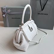 Fortok Balenciaga Editor Hourglass Crocodile Pattern Bag White 27x15.5x11cm - 4