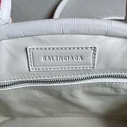 Fortok Balenciaga Editor Hourglass Crocodile Pattern Bag White 27x15.5x11cm - 2