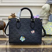 Fortok Louis Vuitton x YK OnTheGo Flower Bag Black M21732 25x19x11.5cm - 5