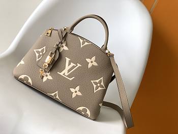 Fortok Louis Vuitton Petit Palais Bicolor Monogram Empreinte Beige Bag M58914