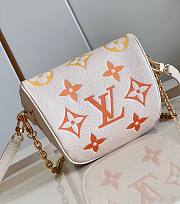 Fortok Louis Vuitton Mini Bumbag Beige M82208 17x12x9.5cm - 3