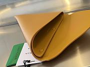 Fortok Bottega Veneta Yellow Ball Chain Triangle Pouch 40x21x2cm - 4