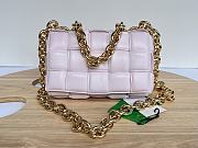 Fortok Bottega Veneta Chain Cassette Padded Intreccio Shoulder Bag Pink - 1