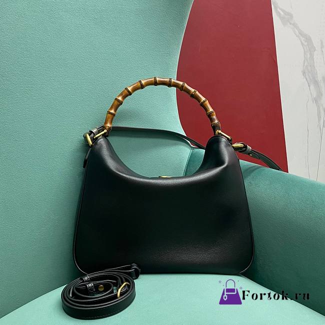Fortok Gucci Diana Shoulder Bag Black 746124 30×8.5×26cm - 1