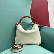 Fortok Gucci Diana Shoulder Bag White 746124 30×8.5×26cm - 1