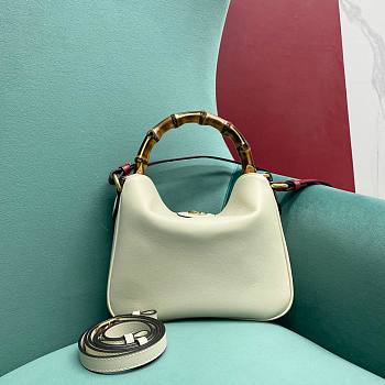 Fortok Gucci Diana Shoulder Bag White 746124 30×8.5×26cm