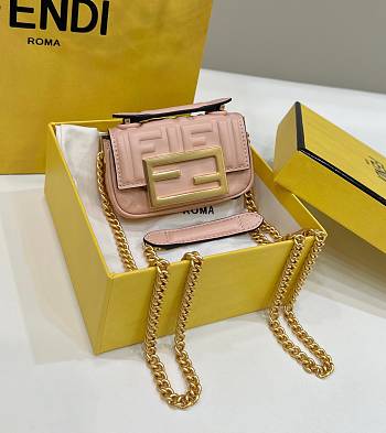 Fortok Fendi Nano Baguette Bag Pink 8603 11x3x7cm