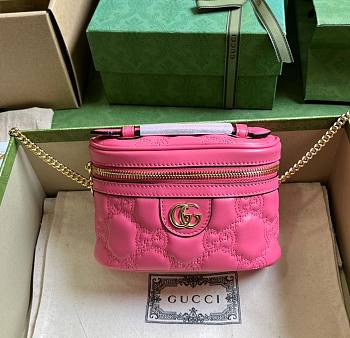 Fortok Gucci GG Matelassé Leather Mini Shoulder Bag Pink 16x10.5x5cm