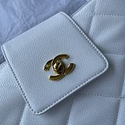 Fortok Chanel White Matelasse Quilted Caviar Leather Shoulder Bag 32x25x10cm - 2