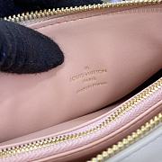 Fortok Louis Vuitton Bythepool Coussin BB Bag Tricolor M22954 26x20x12cm - 3