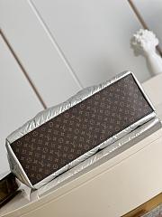 Fortok Louis Vuitton Onthego Econyl Monogram Canvas Bag in Silver M59007 41x34x19cm  - 5