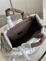 Fortok Louis Vuitton Onthego Econyl Monogram Canvas Bag in Silver M59007 41x34x19cm  - 4