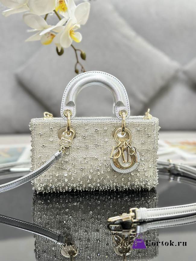 Fortok Dior Lady D-Joy Micro Bag Silver-Tone Satin with Bead 16x9x5cm - 1