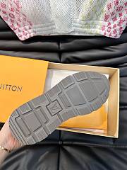 Fortok Louis Vuitton Run Away Sneaker Beige  - 6