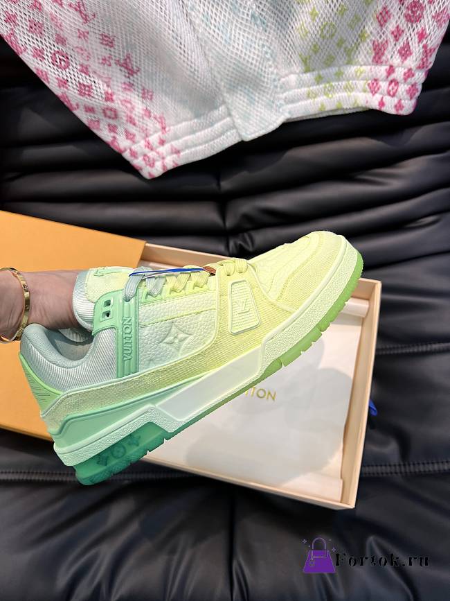 Fortok Louis Vuitton Trainer Sneakers Green - 1