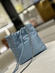 Fortok Chanel 22 Handbag Blue Silver Hardware 20x19x6cm - 4