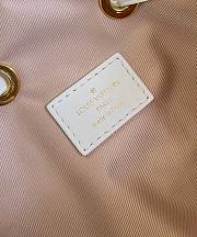 Fortok Louis Vuitton Bythepool Néonoé MM Bag Beige M22852 26x26x17.5cm - 5