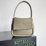 Fortok Bottega Veneta Cobble Shoulder Bag Travertine 26x13x22.5cm - 1