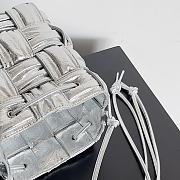 Fortok Bottega Veneta Mini Cassette Bucket Bag Silver 18x14x14cm - 3