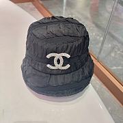 Fortok Chanel 2023 Bucket Bag Black/White - 6