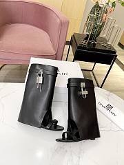 Fortok Givenchy Black Shark Lock Leather Sandals  - 6