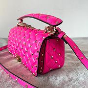 Fortok Valentino Garavani Rockstud Spike Quilted Leather Shoulder Bag in Pink  - 4