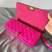 Fortok Valentino Garavani Rockstud Spike Quilted Leather Shoulder Bag in Pink  - 3