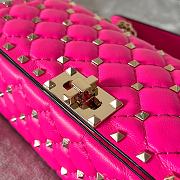 Fortok Valentino Garavani Rockstud Spike Quilted Leather Shoulder Bag in Pink  - 6